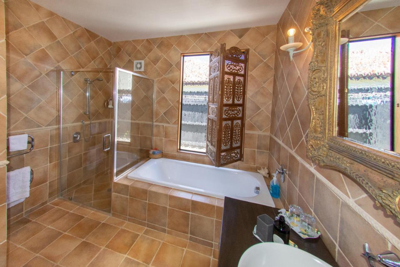 Tuscan Retreat Bed & Breakfast - Adults Only Bed and Breakfast Papamoa Buitenkant foto