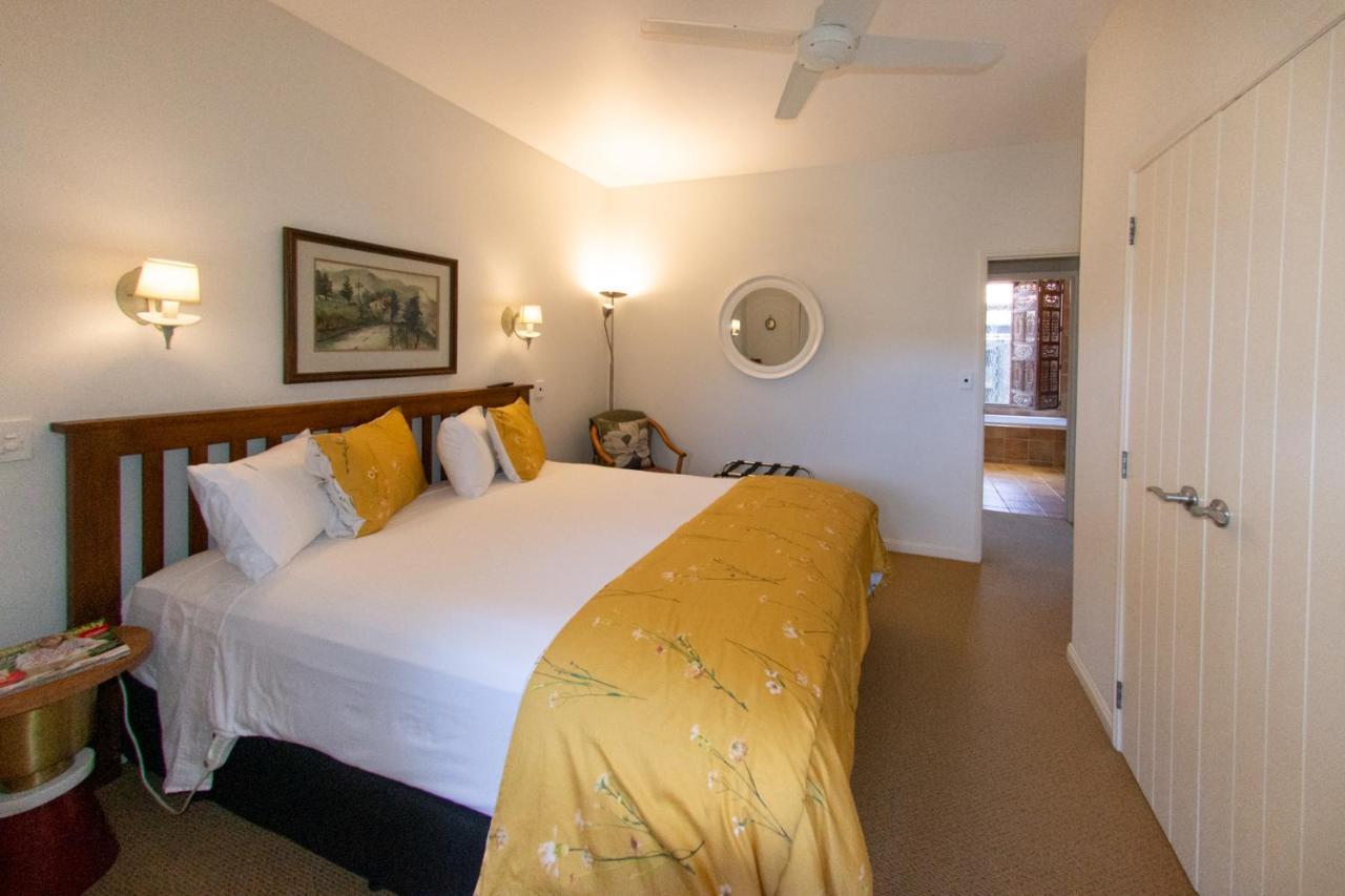 Tuscan Retreat Bed & Breakfast - Adults Only Bed and Breakfast Papamoa Buitenkant foto